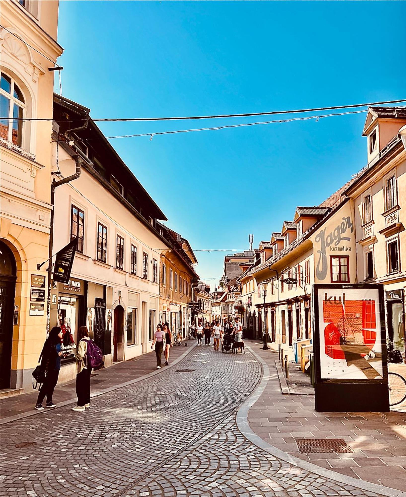 Galleria Apartment Ljubljana Eksteriør bilde